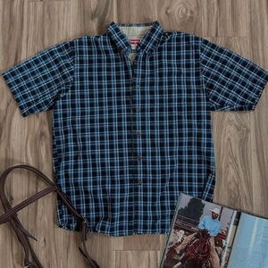 Wrangler Black and Blue Plaid Casual Shirt